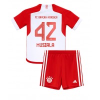Echipament fotbal Bayern Munich Jamal Musiala #42 Tricou Acasa 2023-24 pentru copii maneca scurta (+ Pantaloni scurti)